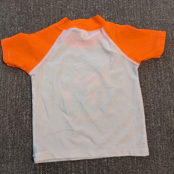 Swim trunks and Rash Guard combo - Picture 5 of 7